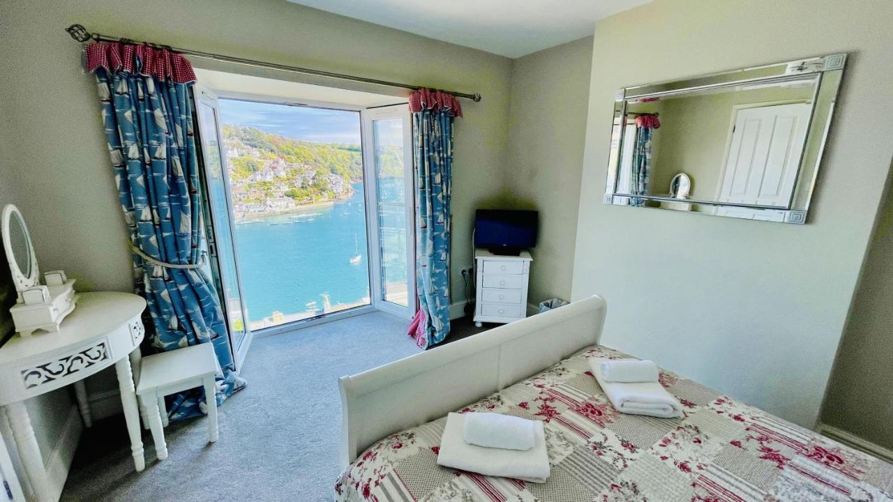 Out To Sea - Stunning Views, Elevated Position With Onsite Parking Villa Dartmouth Exterior photo